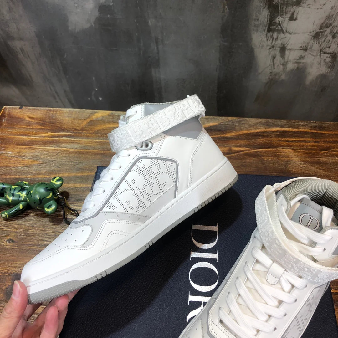 DIOR SNEAKER