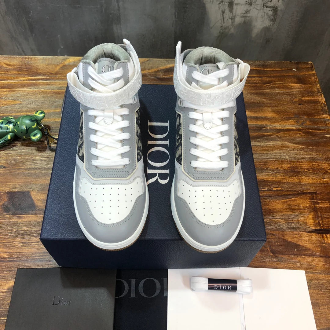 DIOR SNEAKER