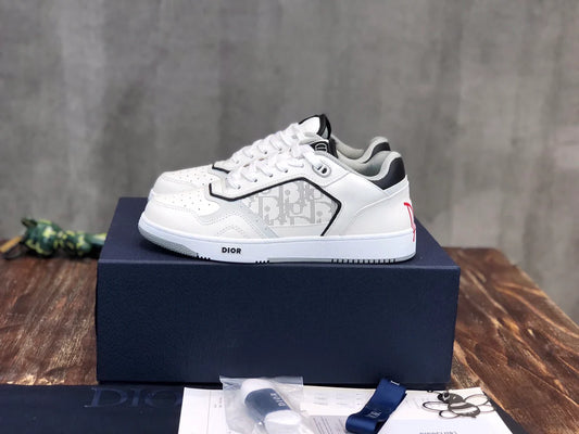 DIOR SNEAKER