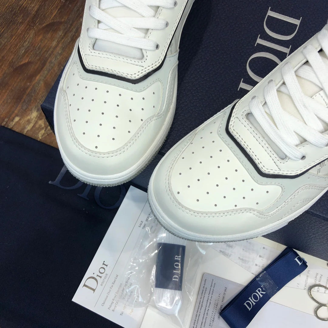DIOR SNEAKER