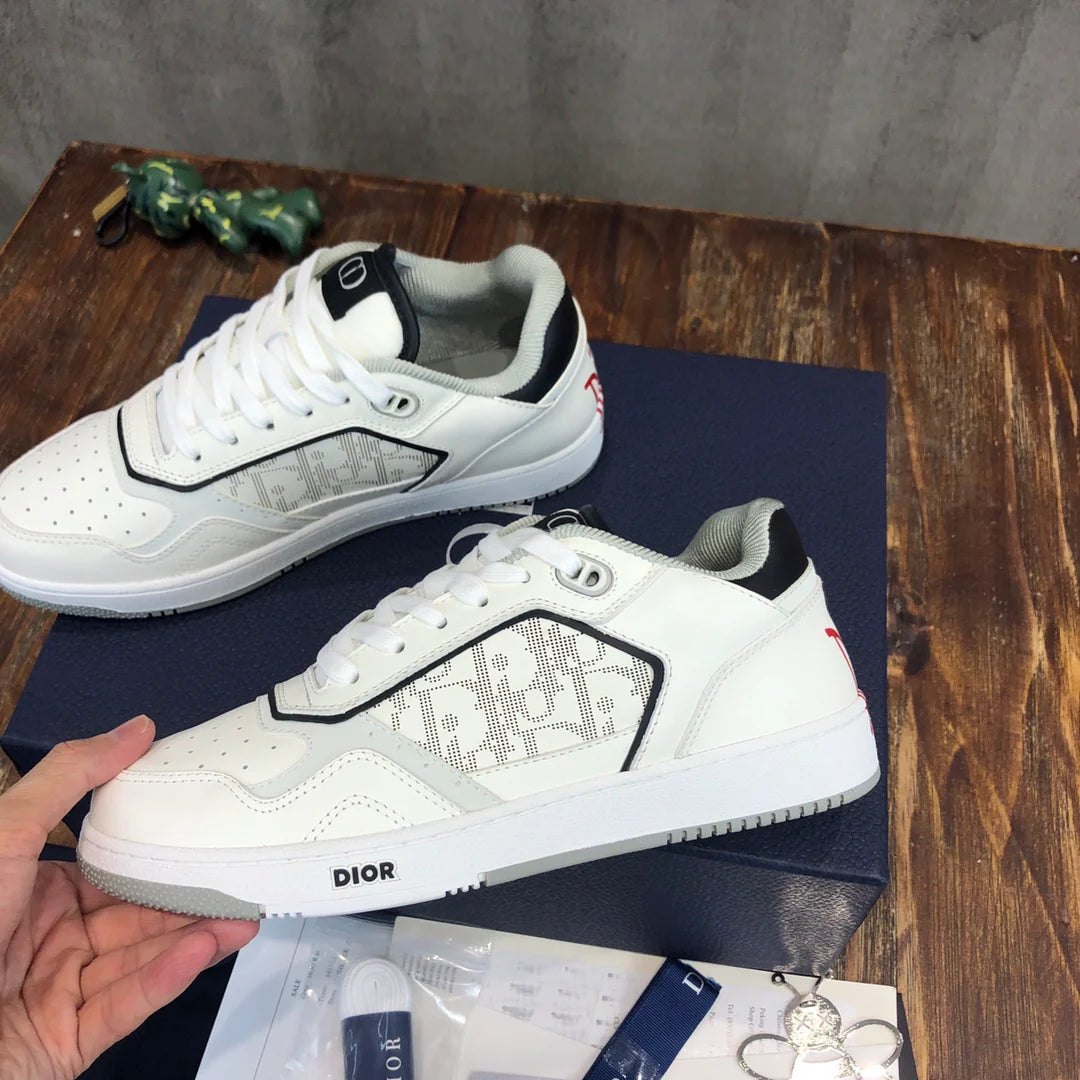 DIOR SNEAKER