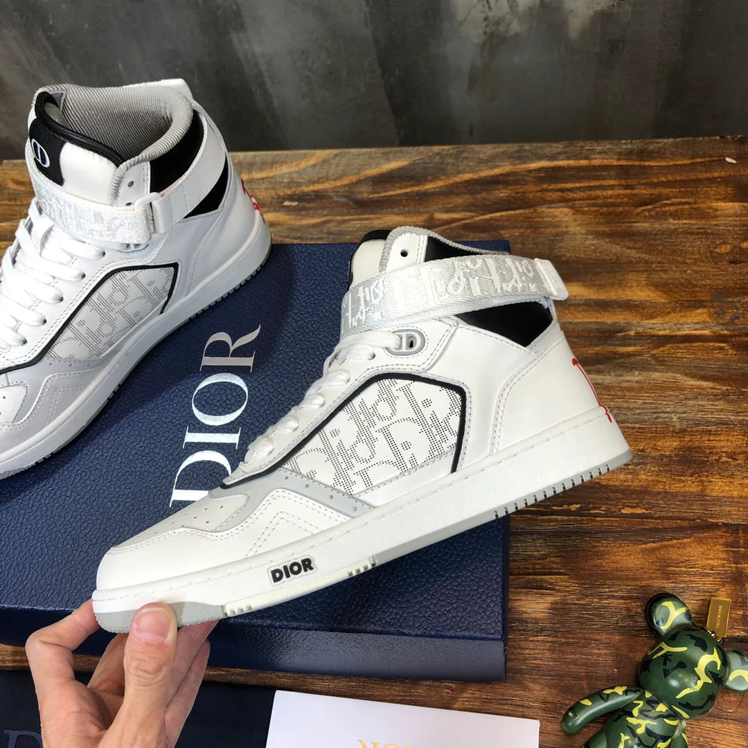 DIOR SNEAKER