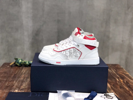 DIOR SNEAKER