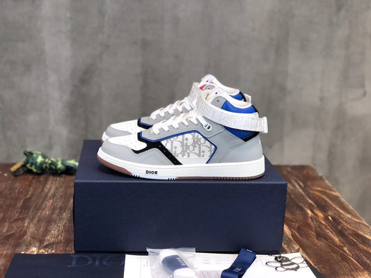 DIOR SNEAKER