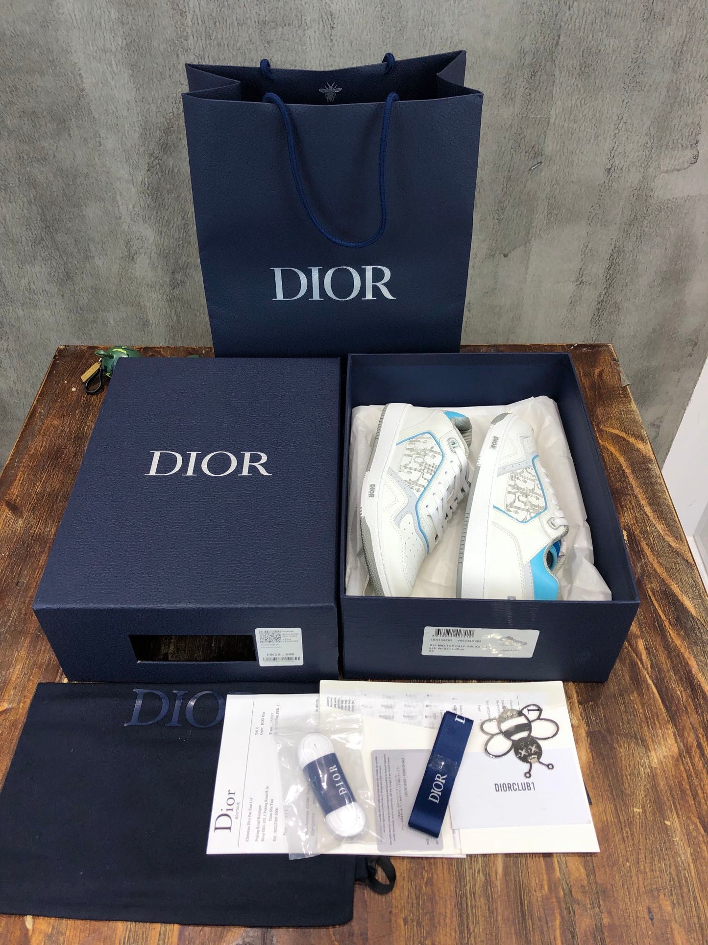 DIOR SNEAKER