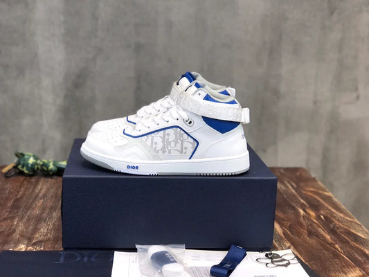 DIOR SNEAKER