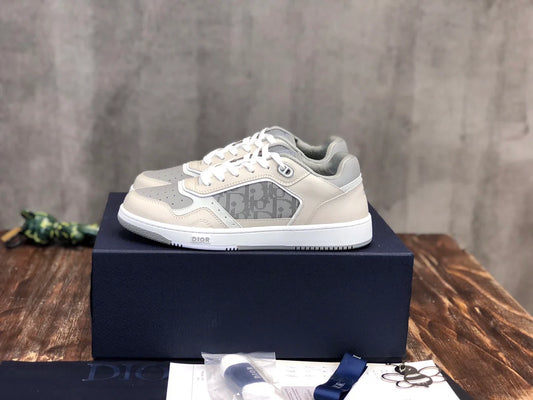 DIOR SNEAKER