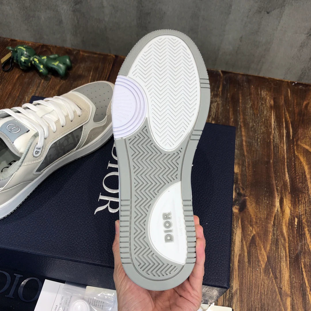 DIOR SNEAKER