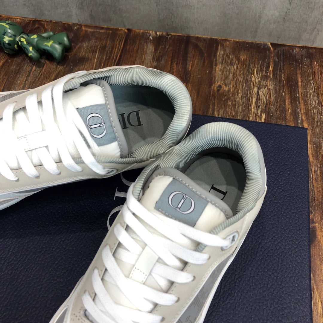 DIOR SNEAKER
