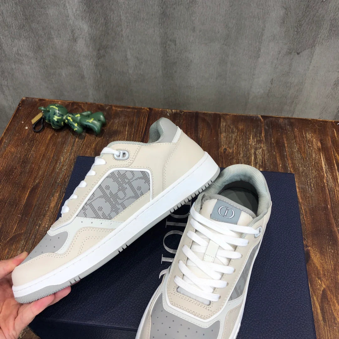 DIOR SNEAKER