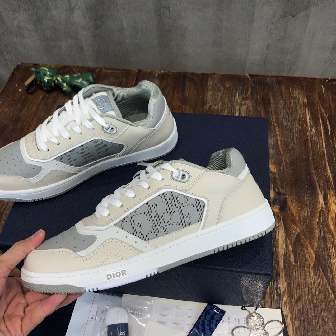 DIOR SNEAKER