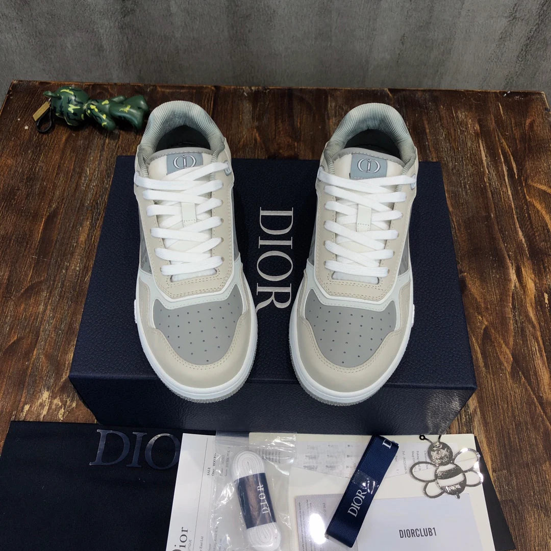 DIOR SNEAKER