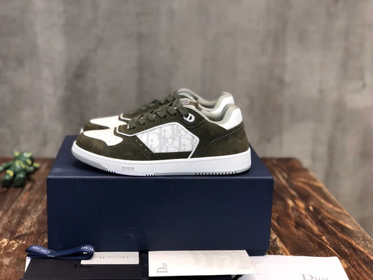 DIOR SNEAKER