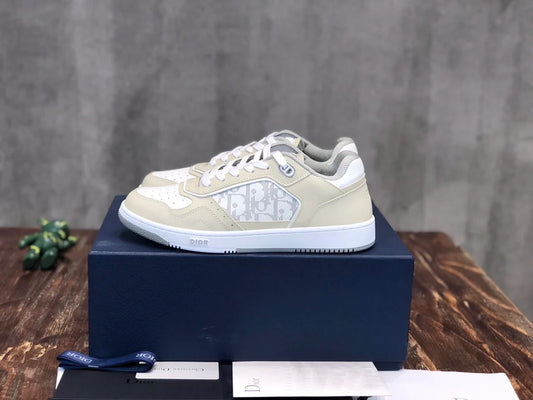 DIOR SNEAKER