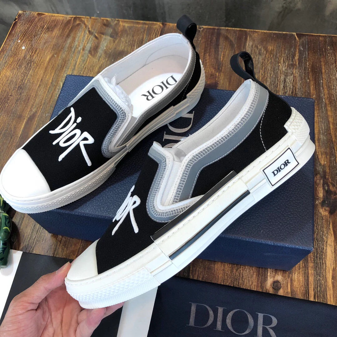 DIOR SNEAKER