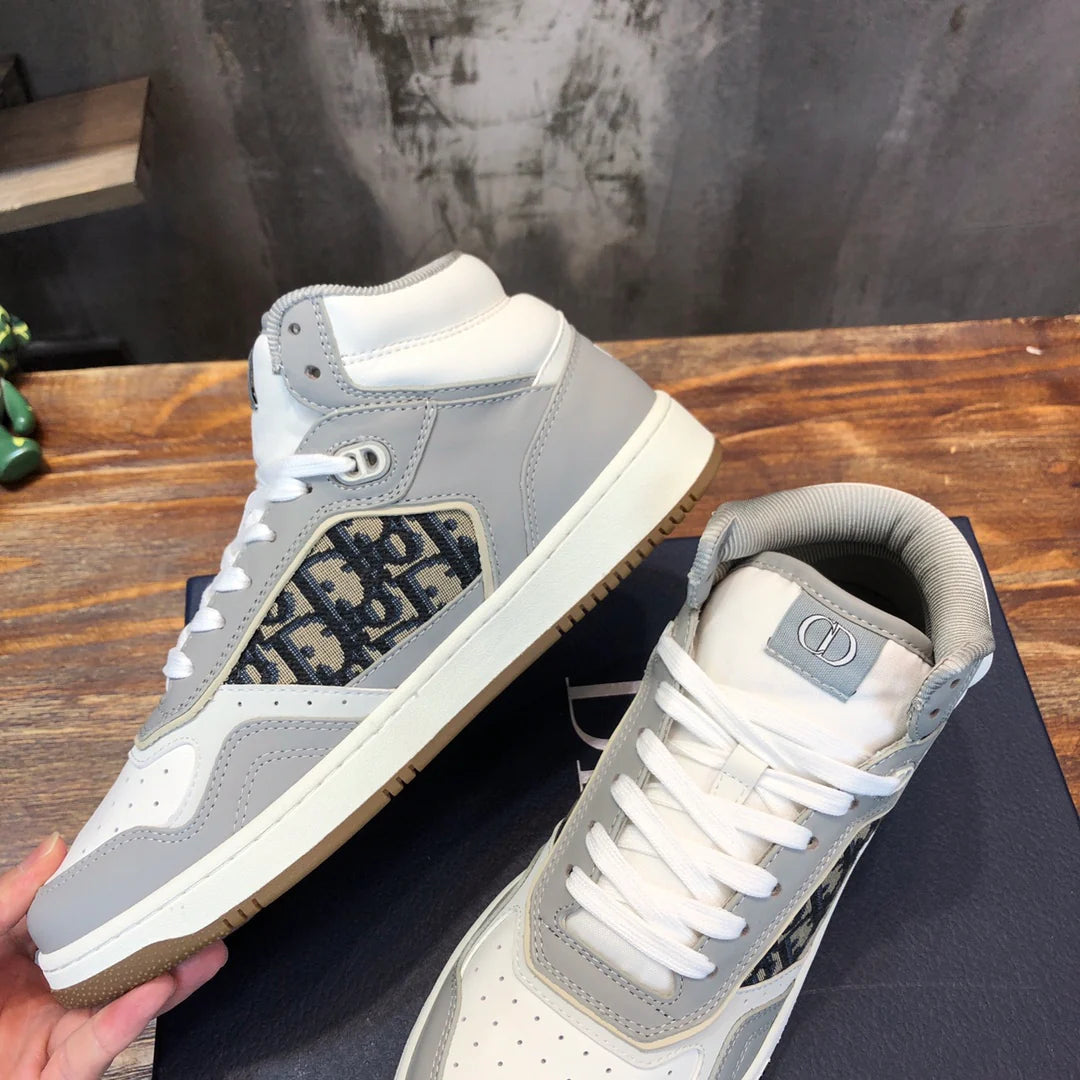 DIOR SNEAKER