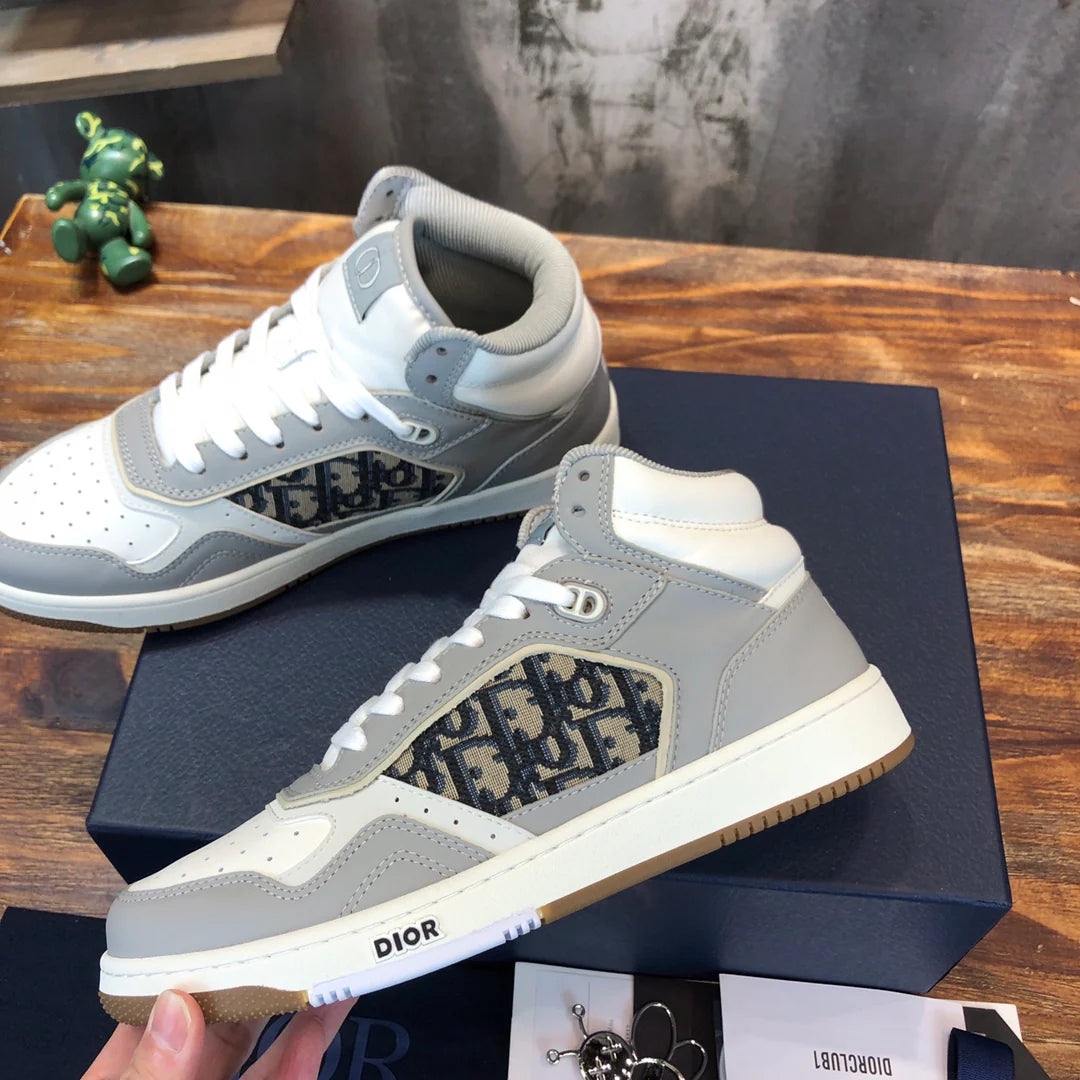 DIOR SNEAKER