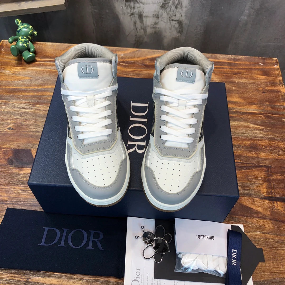 DIOR SNEAKER