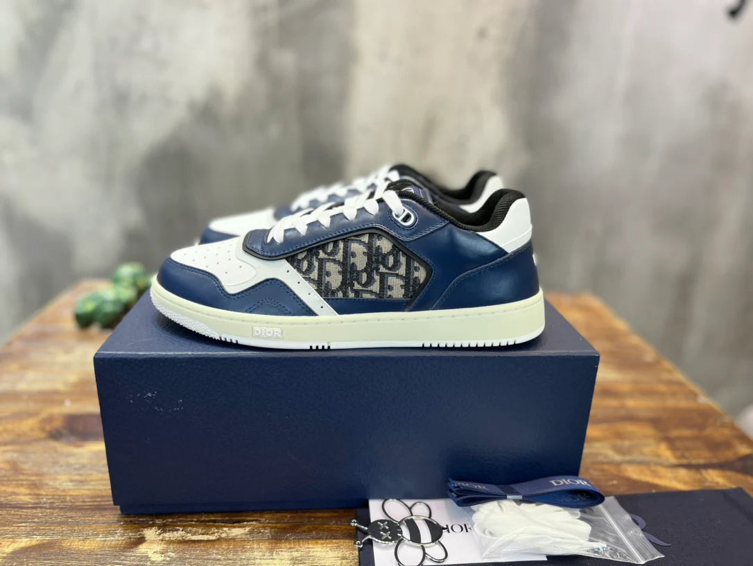 DIOR SNEAKER