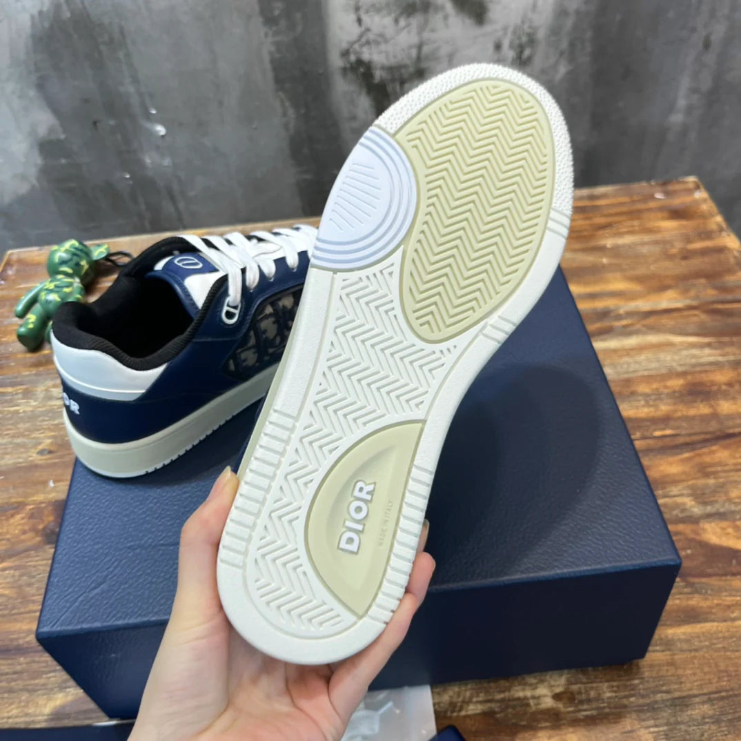 DIOR SNEAKER