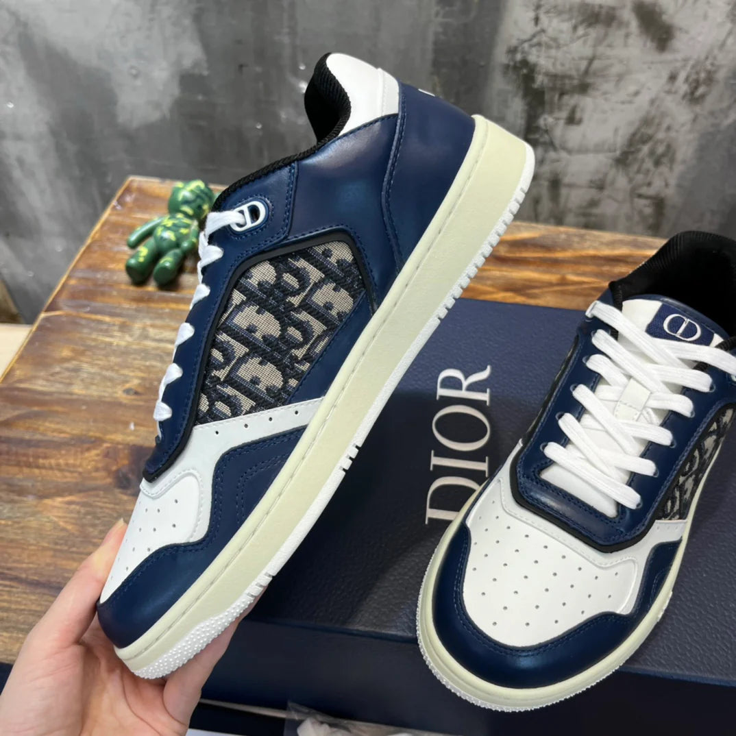 DIOR SNEAKER