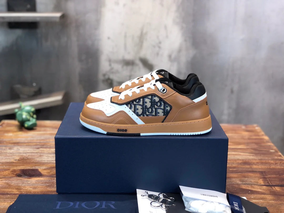DIOR SNEAKER