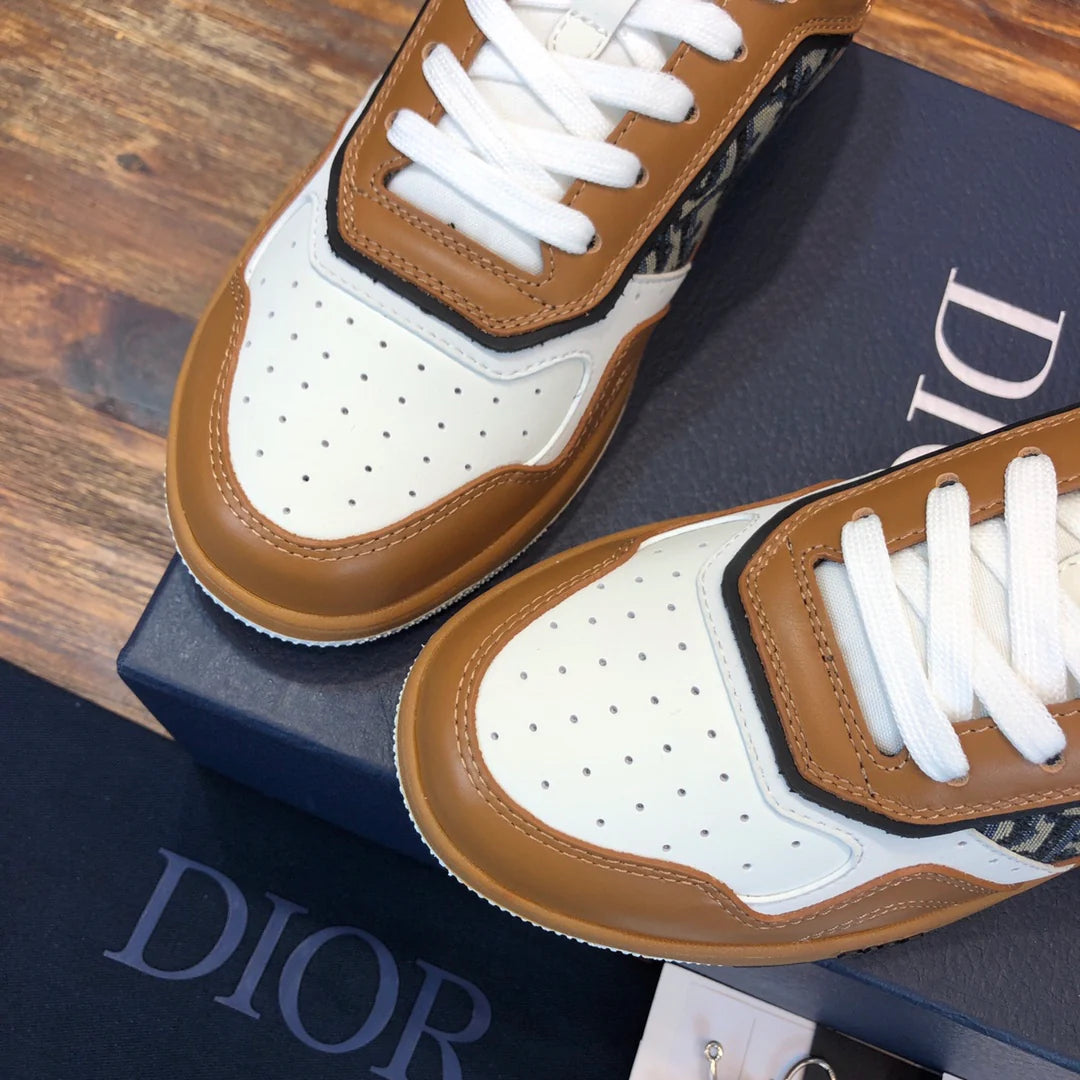 DIOR SNEAKER