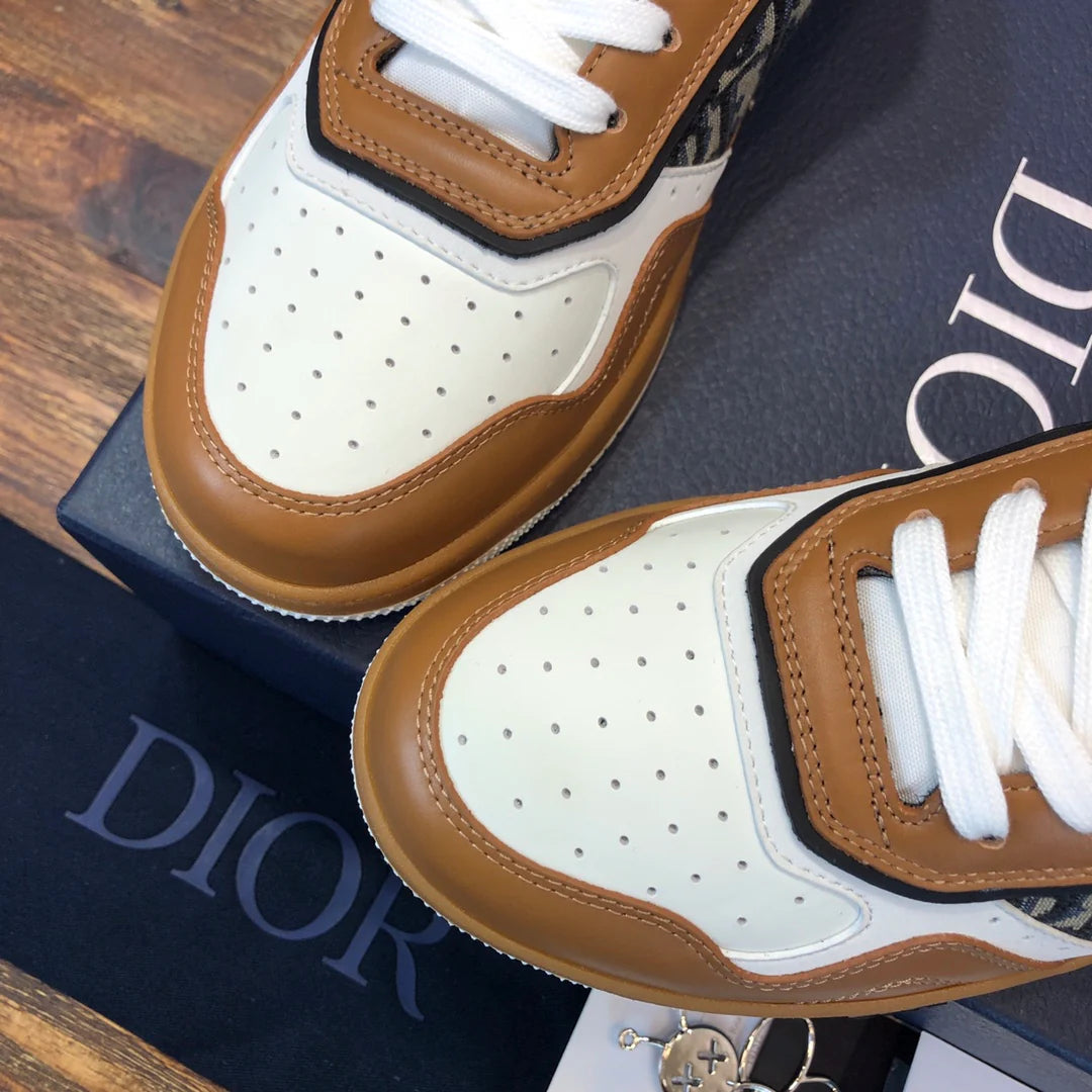 DIOR SNEAKER