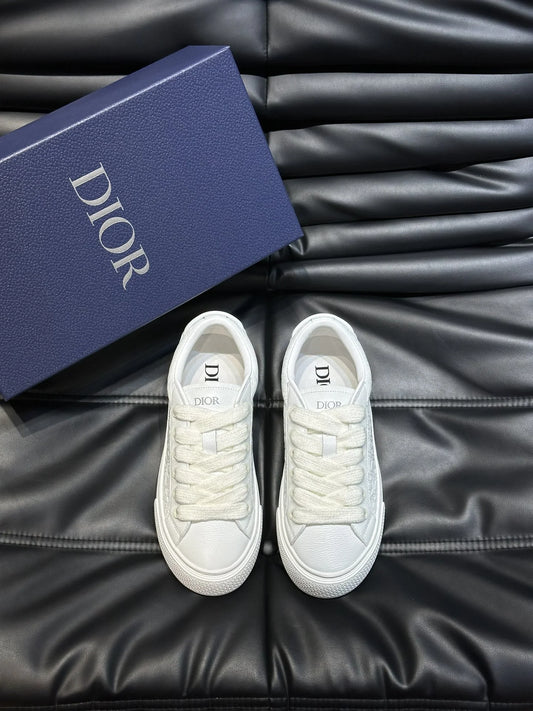 DIOR SNEAKER