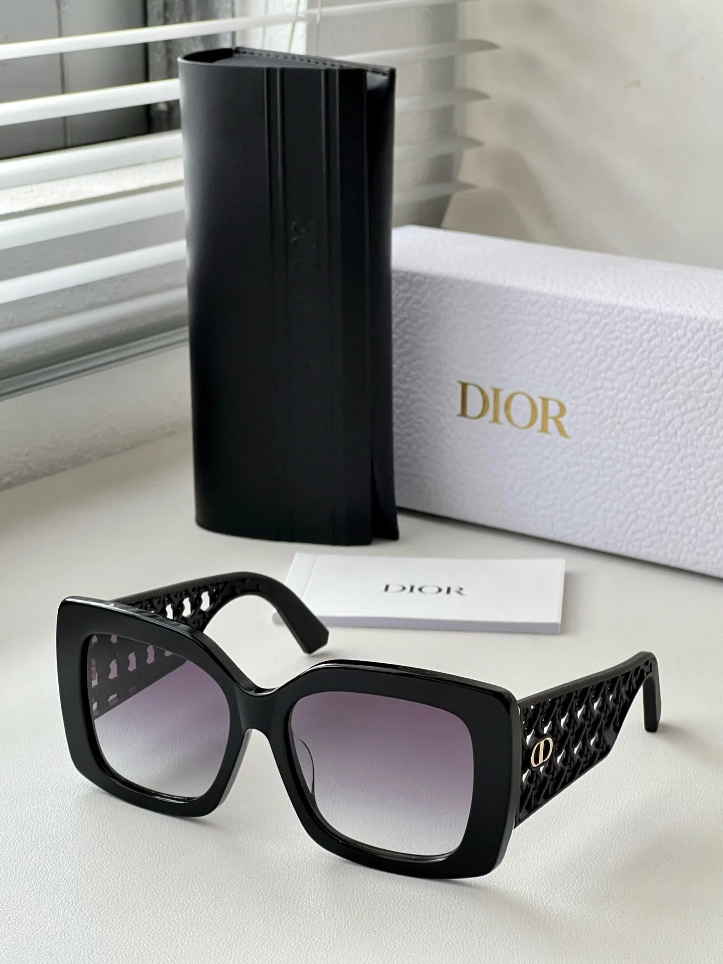 DIOR SUNGLASSES