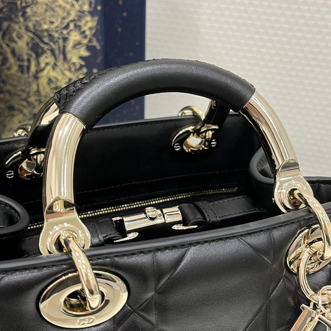 DIOR THE LADY 95 22 BAG