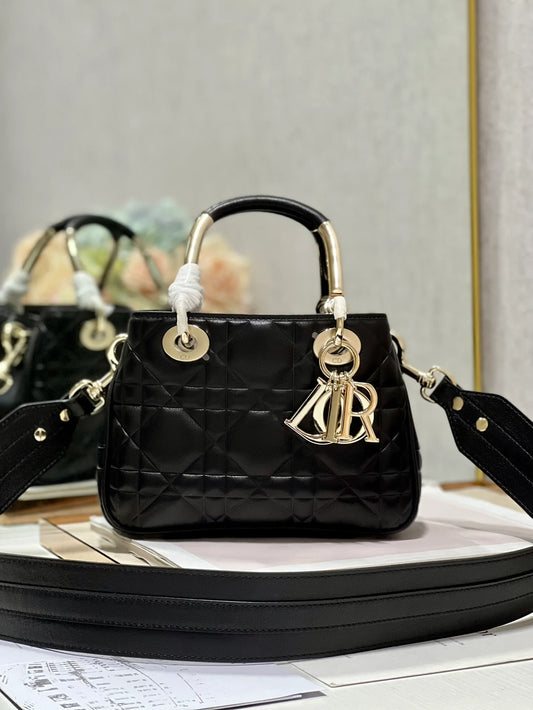 DIOR THE LADY 95 22 BAG