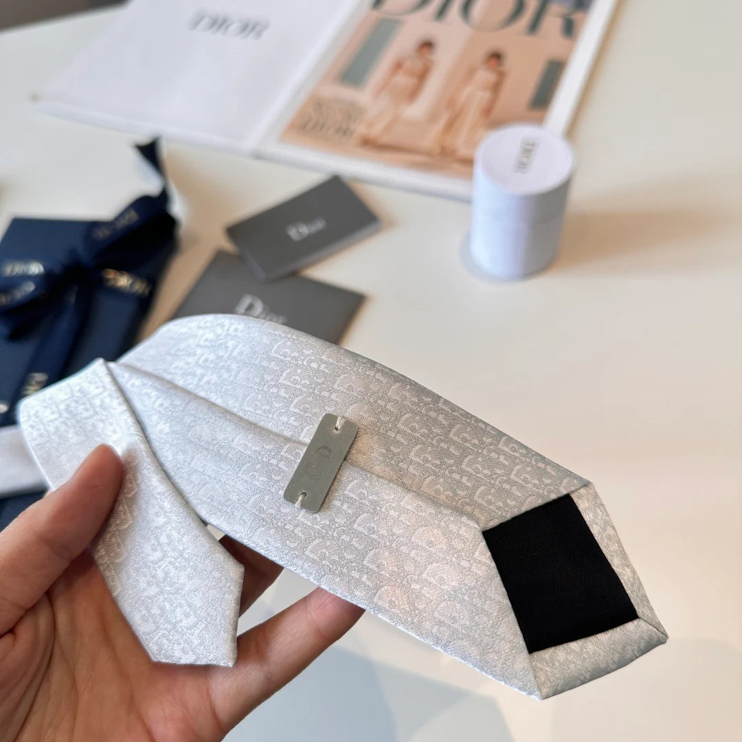 DIOR TIE