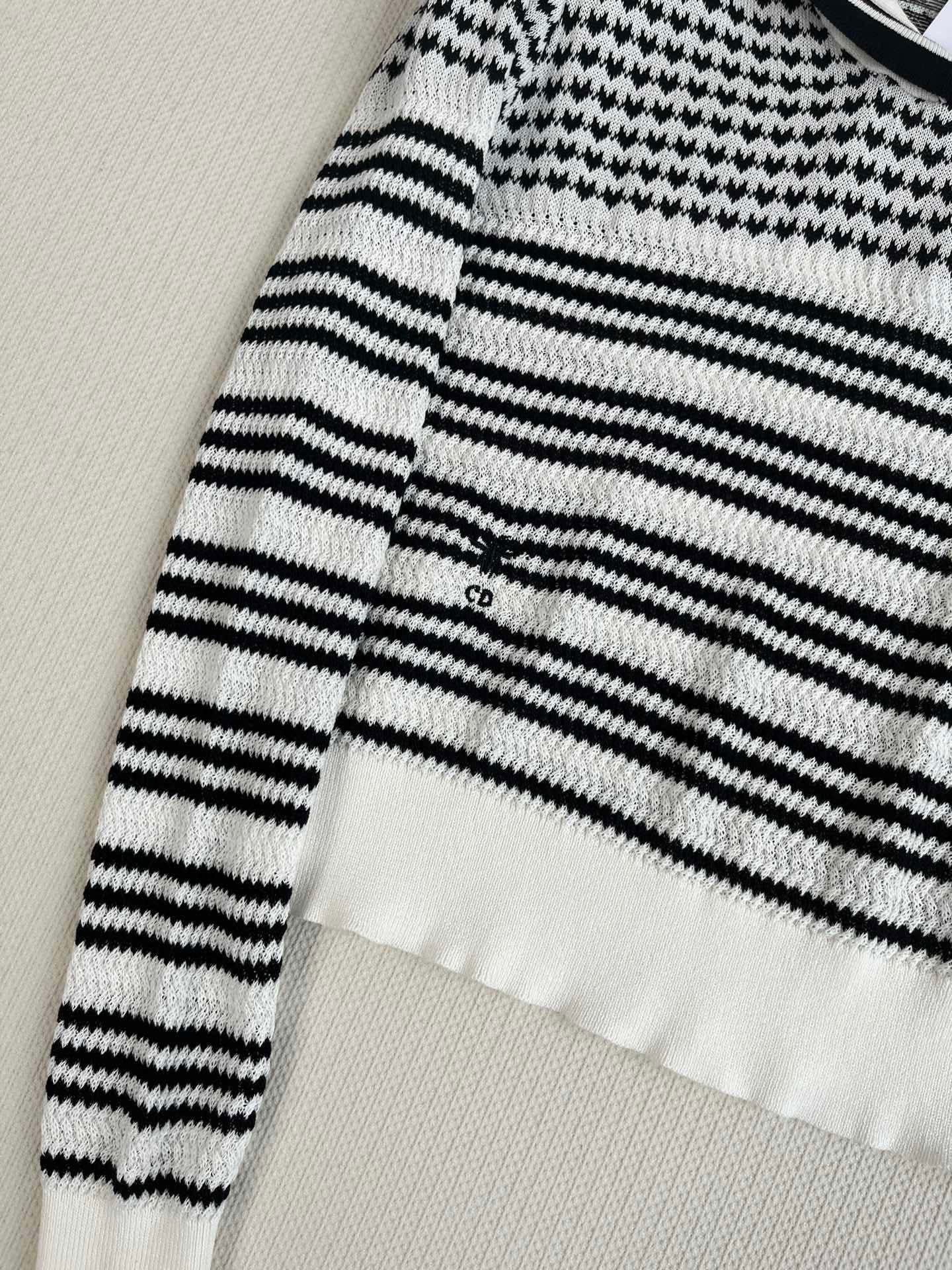 DIOR TOPS
