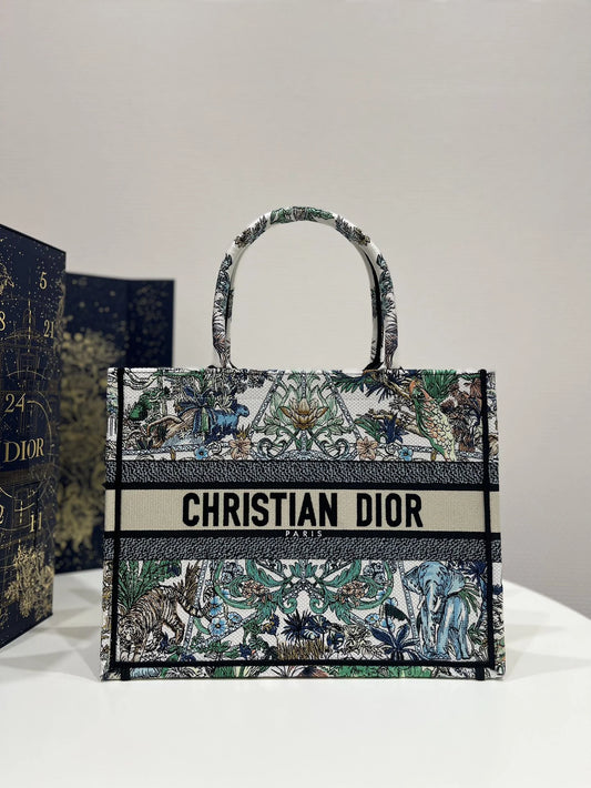 DIOR TOTE BAG