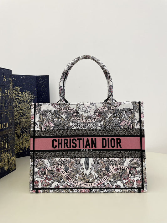 DIOR TOTE BAG