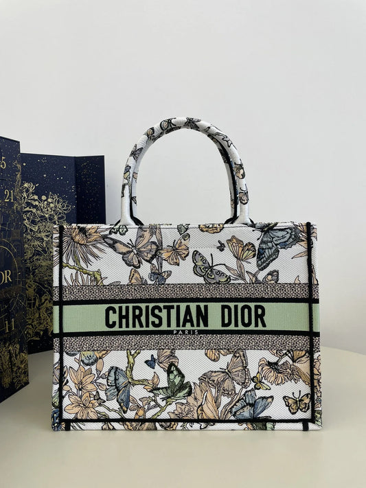 DIOR TOTE BAG