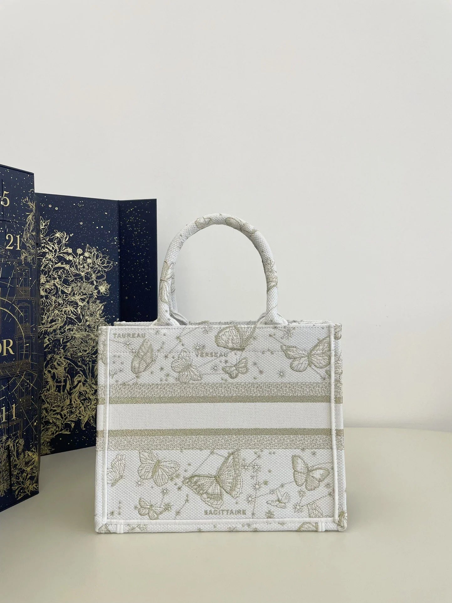 DIOR TOTE BAG