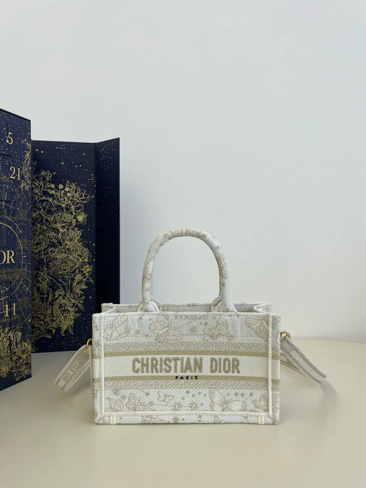 DIOR TOTE BAG