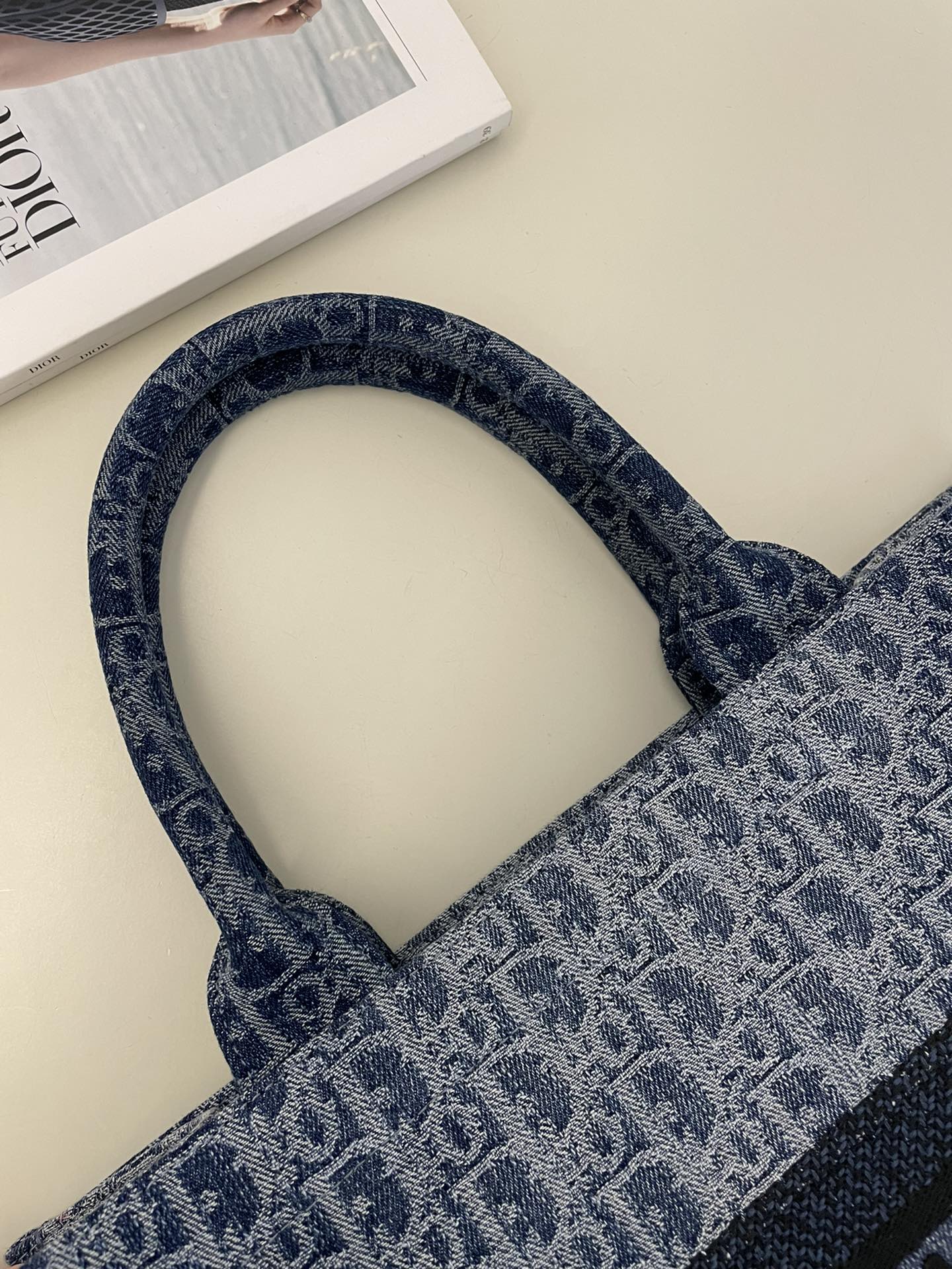 DIOR TOTE BAG