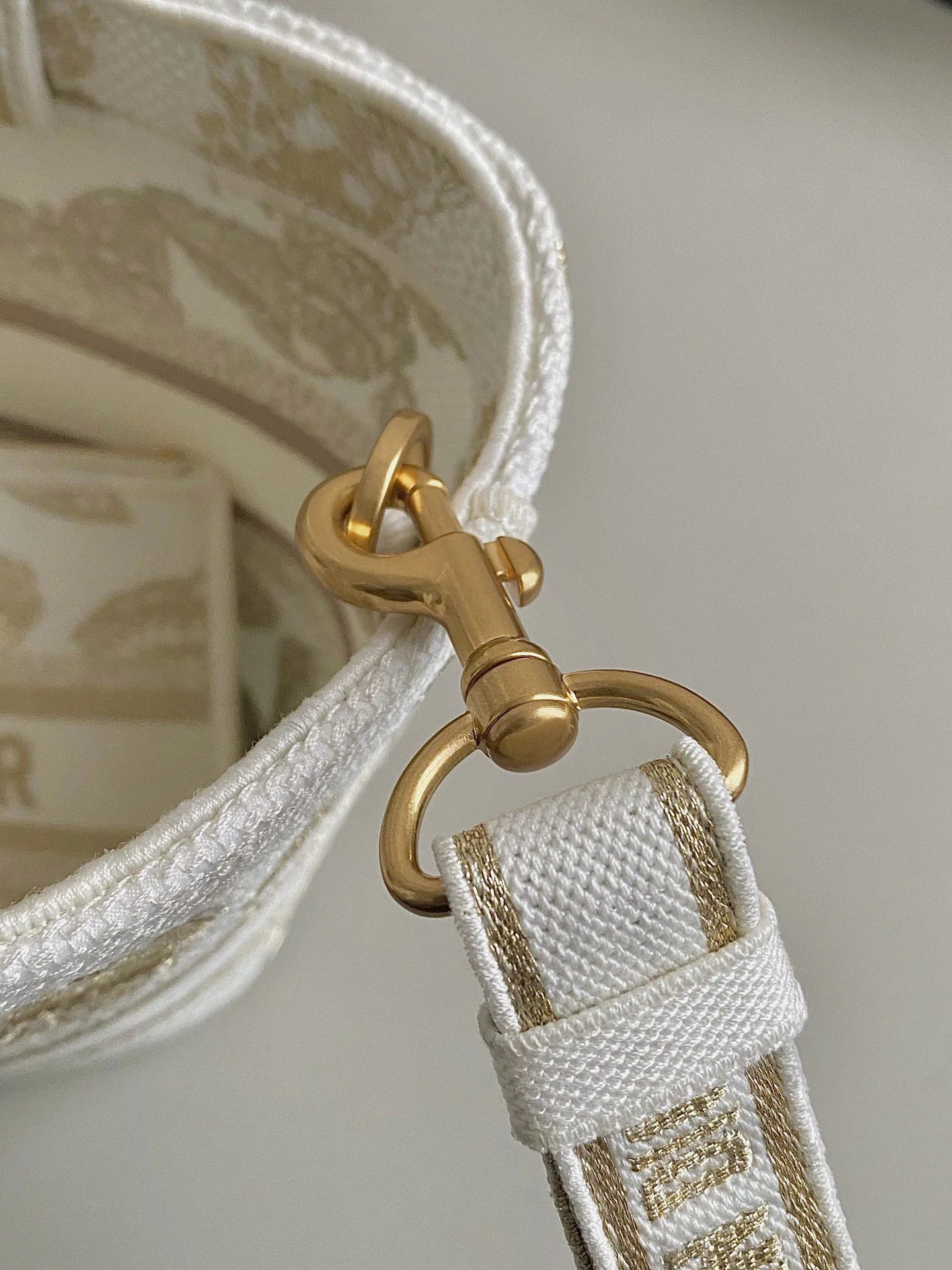 DIOR TOTE BAG