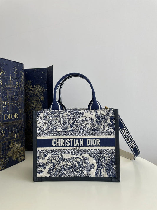 DIOR TOTE BAG