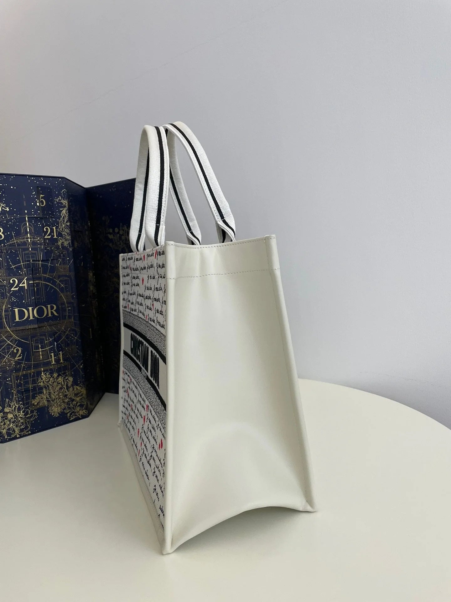 DIOR TOTE BAG