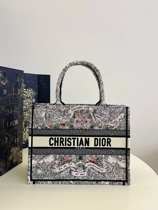 DIOR TOTE BAG