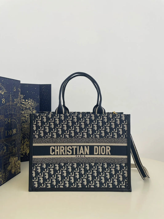DIOR TOTE BAG