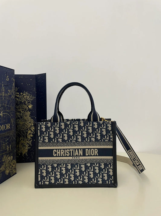 DIOR TOTE BAG