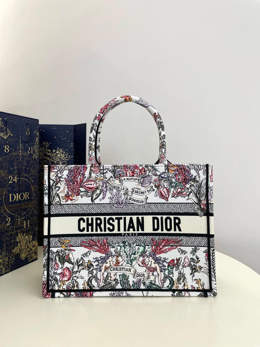 DIOR TOTE BAG