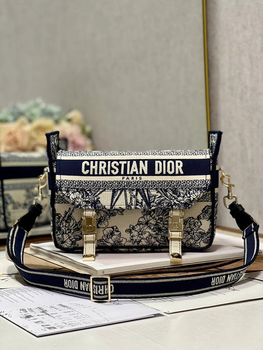 DIORCAMP BAG