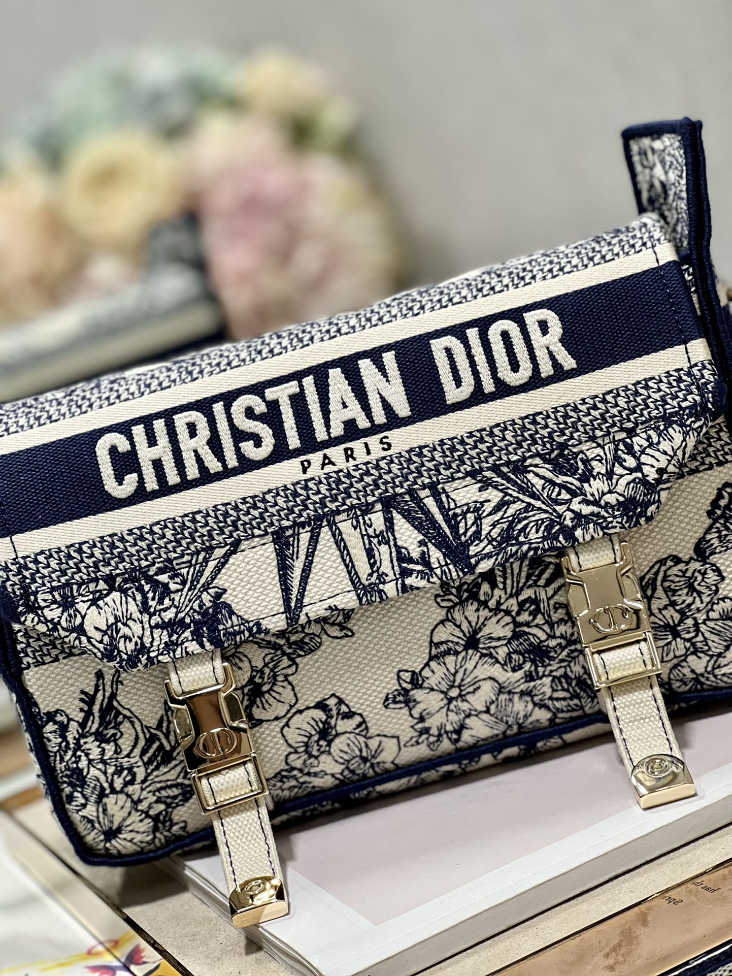 DIORCAMP BAG