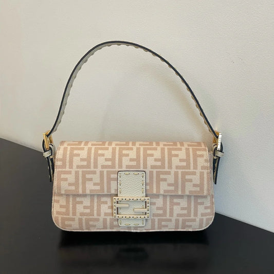 FENDI BAG